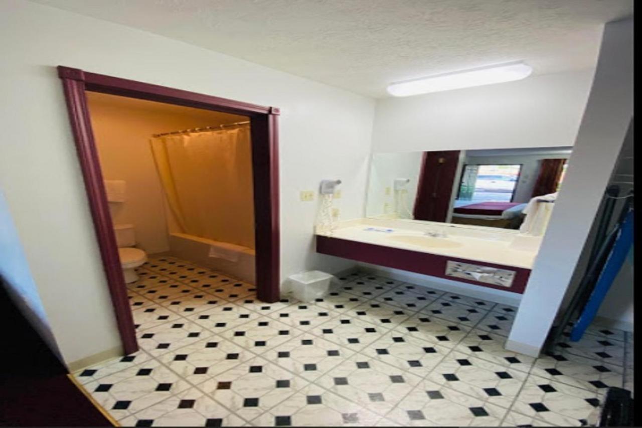 Royal Inn Albany Dış mekan fotoğraf